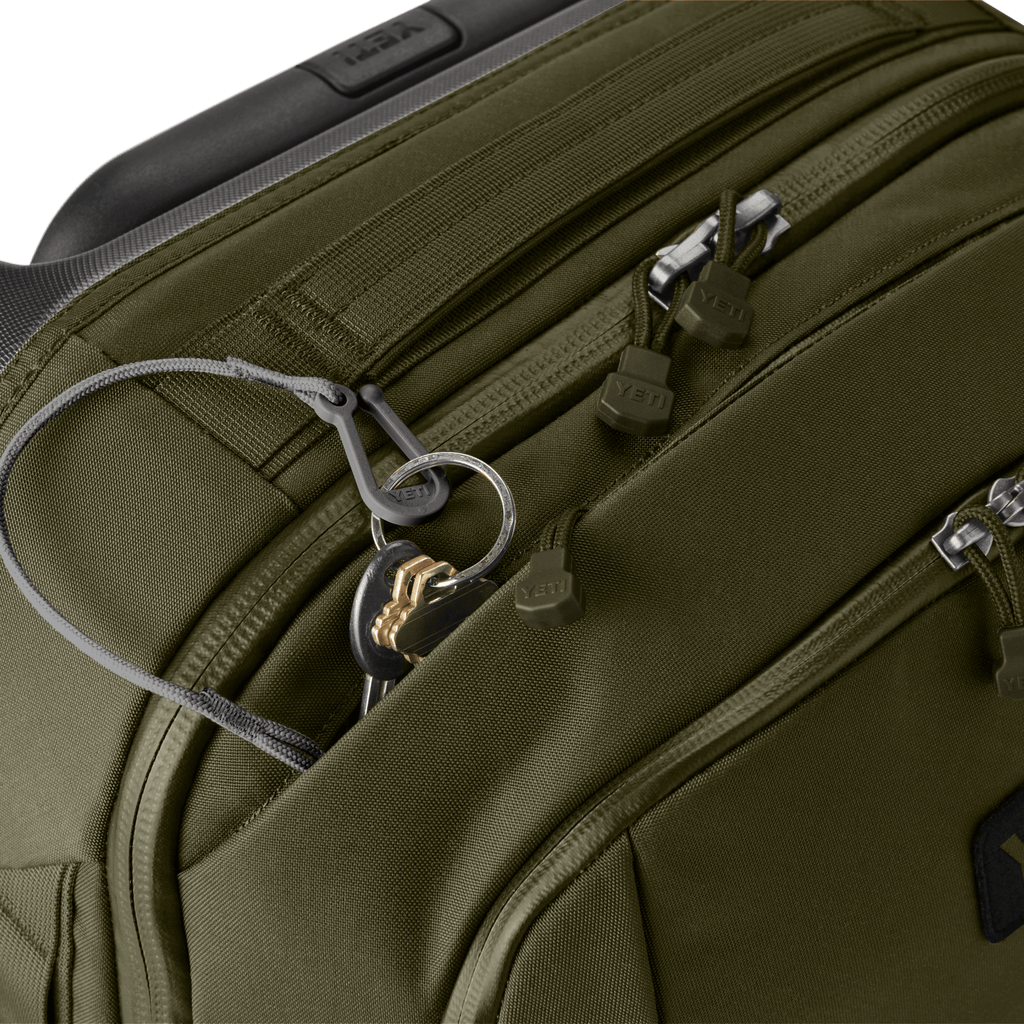 Crossroads® 35L/22" Carry-On Luggage